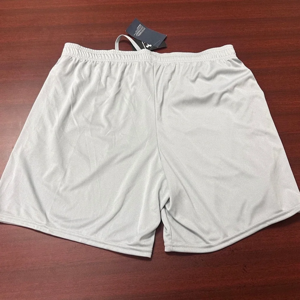 Under Armour Freedom Tech BFL Shorts Mens XL Loose Gray Athletic Gym Workout NWT